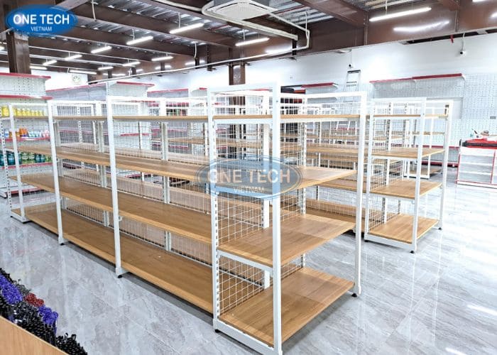 Giá kệ bày hàng Bạc Liêu khung sắt mặt gỗ